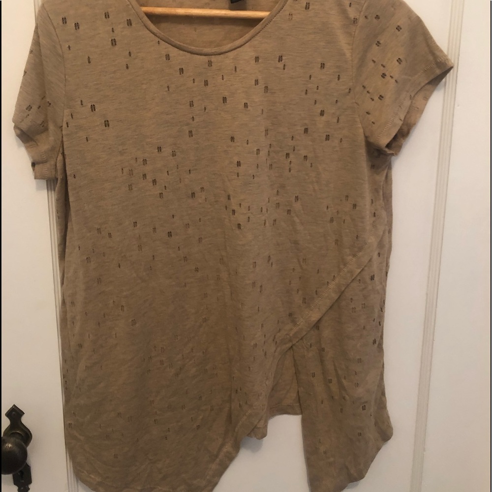 H&M Divided Grey distressed T-shirt